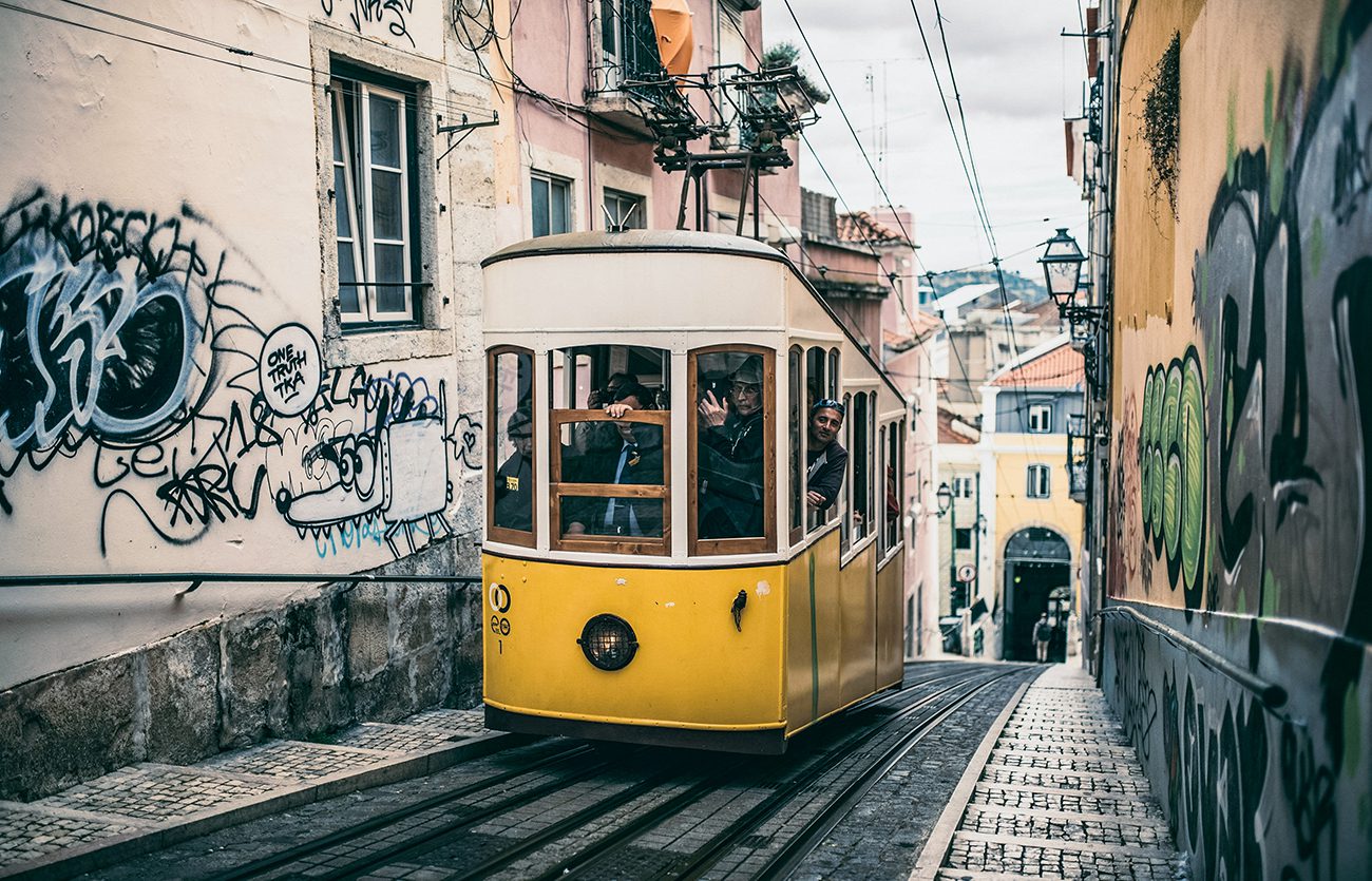 things to do portugal web